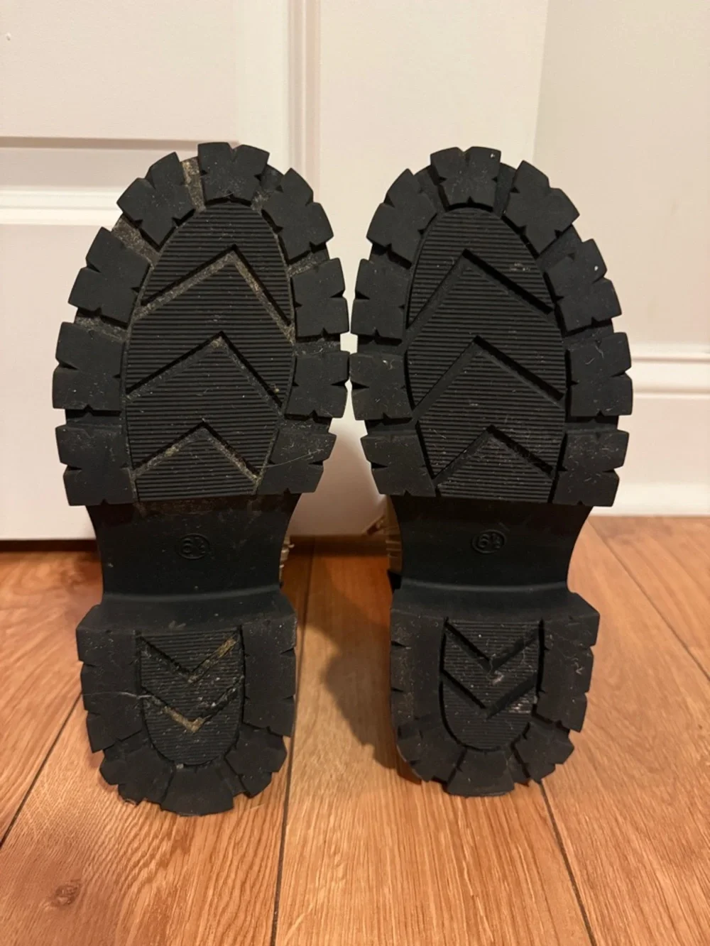 A New Day Target Tan and Black Lug Sole Boots Size 6 1/2 6.5